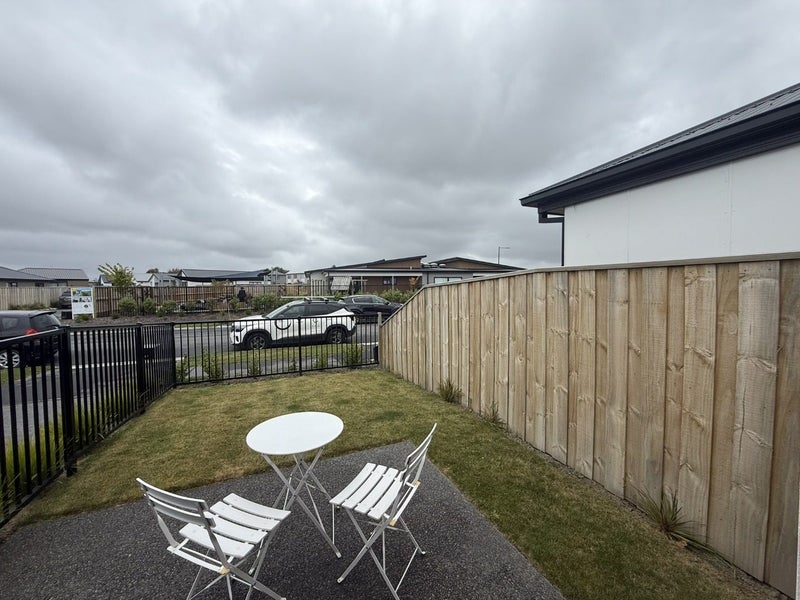 7 Chrysolite Place, Belfast, Christchurch - Carousel 11