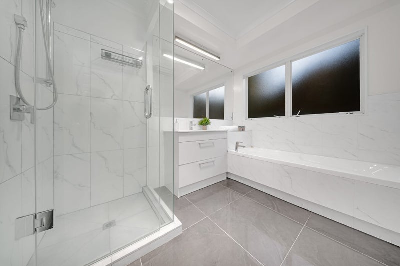 196 Botany Road, Botany Downs, Auckland - Carousel 16