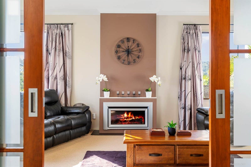 66 Aberley Road, Schnapper Rock, Auckland - Carousel 1