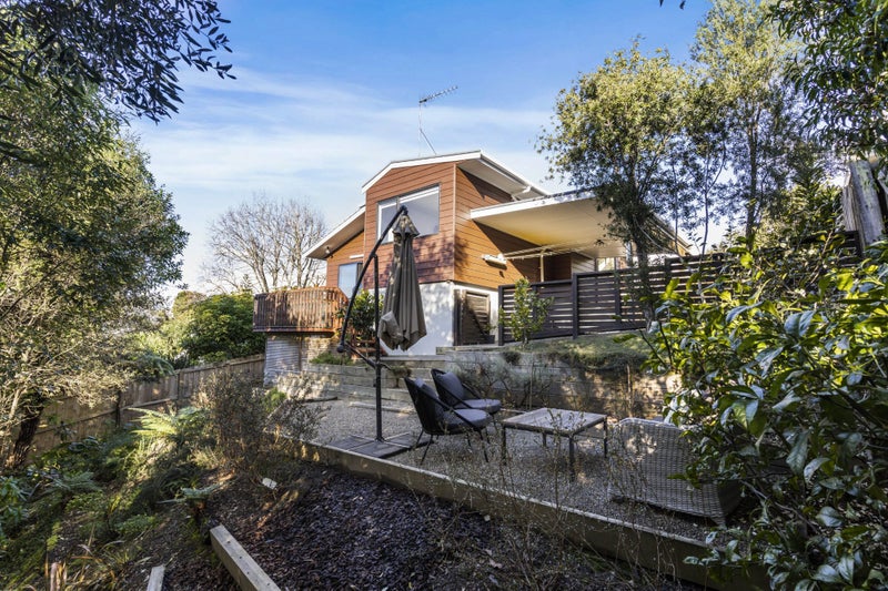 2/139 Rangatira Road, Beach Haven, Auckland - Carousel 1