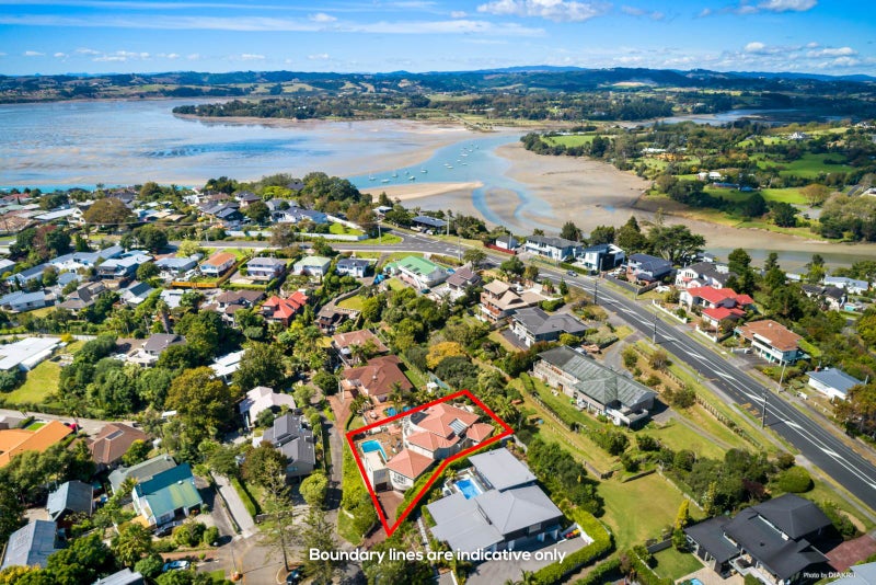 9 Trident Place, Shelly Park, Auckland - Carousel 20