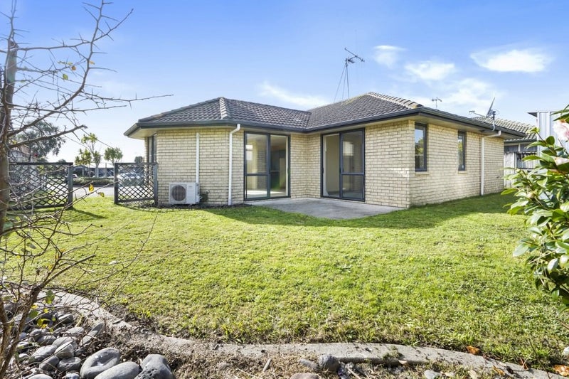 12 Farnham Close, Rototuna North, Hamilton - Carousel 15