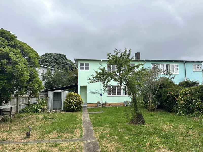 51 Durham Crescent, Fairfield, Lower Hutt - Carousel 2