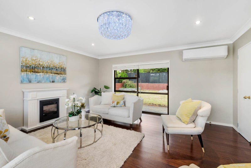 9 Scorpio Place, Windsor Park, Auckland - Carousel 2