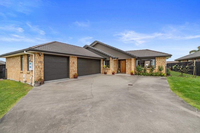 14 Viking Lane, Flagstaff, Hamilton - Carousel 1
