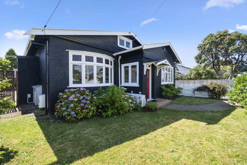 49 William Street, Petone, Lower Hutt - Carousel 2