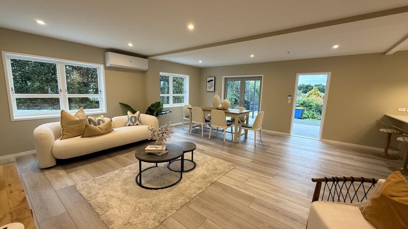 57 Jaemont Avenue, Te Atatu South, Auckland - Carousel 2