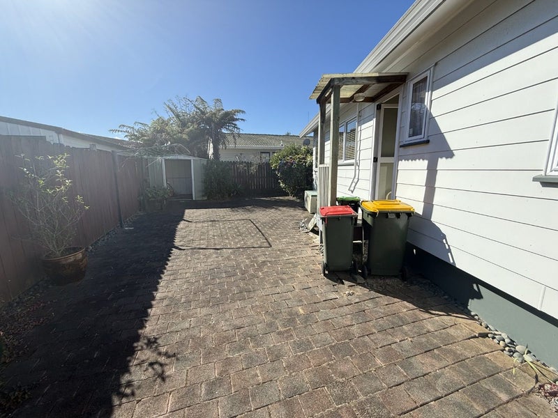 3 Rosemead Place, Randwick Park, Auckland - Carousel 11