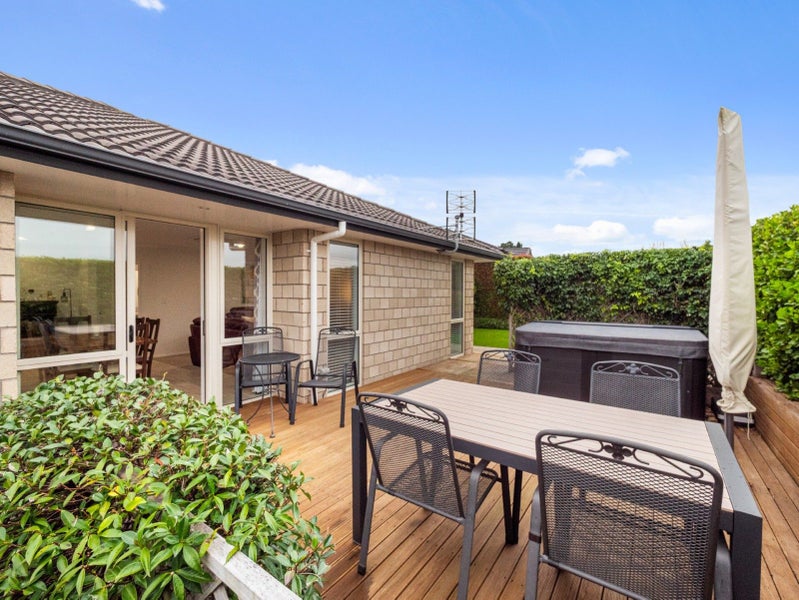 20 Hastings Road, Pyes Pa, Tauranga - Carousel 1