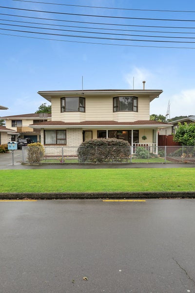 5 Apirana Avenue, Regent, Whangarei - Carousel 24