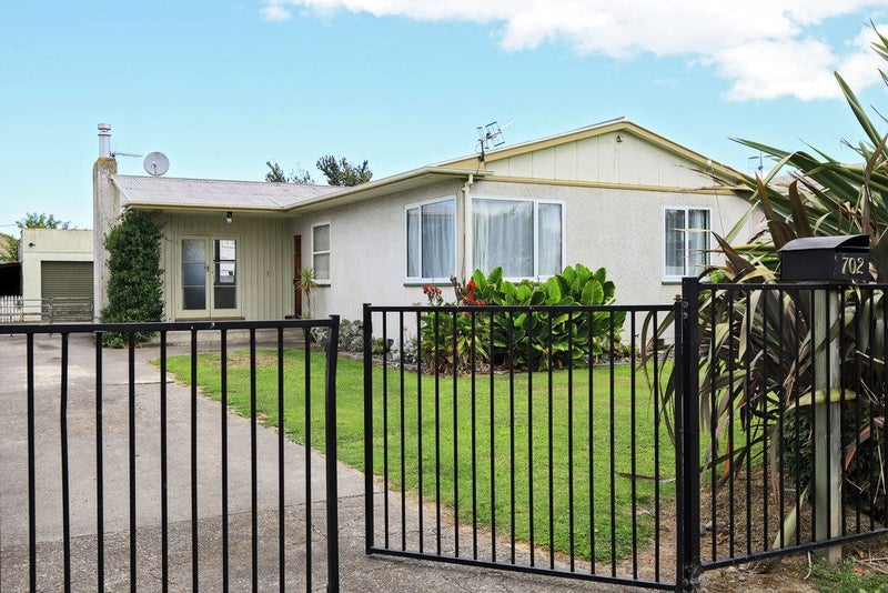 702 Lumsden Road, Akina, Hastings - Carousel 1