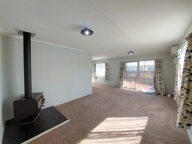 415 Ngatai Road, Bellevue, Tauranga - Carousel 2