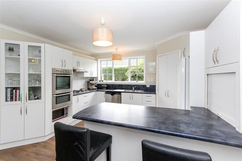 91 Dorset Avenue, Lynmouth, New Plymouth - Carousel 2