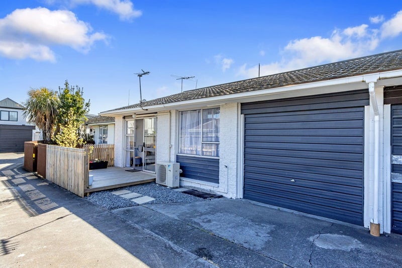 2/395 Gloucester Street, Linwood, Christchurch - Carousel 1