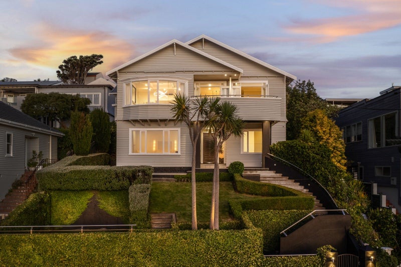 43 The Crescent, Roseneath, Wellington - Carousel 24