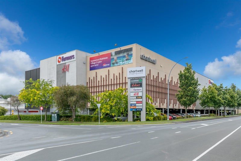 7 Pulham Crescent, Queenwood, Hamilton - Carousel 26