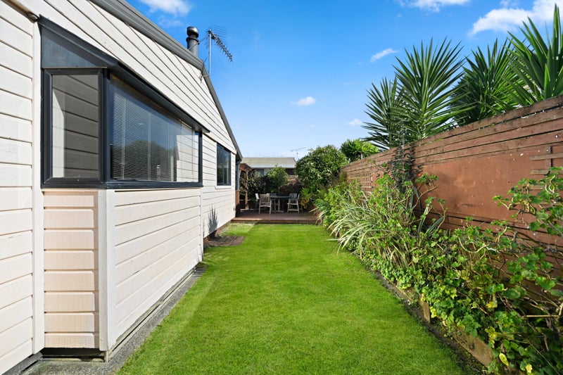 11A Masons Avenue, Hamilton East, Hamilton - Carousel 18