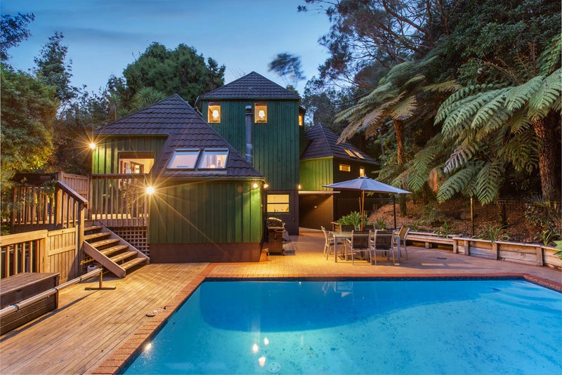 2 Glenbush Place, Birkenhead, Auckland - Carousel 2