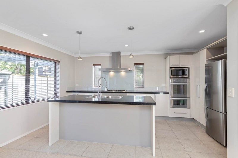 21 Magma Crescent, Stonefields, Auckland - Carousel 2