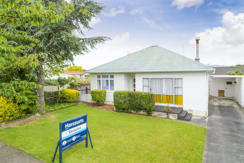 5 Pencarrow Street, Highbury, Palmerston North - Carousel 1