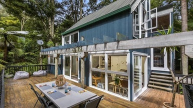 12 Berne Place, Birkenhead, Auckland - Carousel 1
