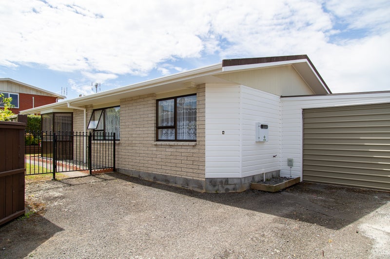 4/13 Chilman street, Strandon, New Plymouth - Carousel 2