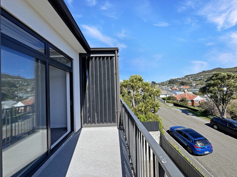 11/2 Hindmarsh Street, Johnsonville, Wellington - Carousel 1