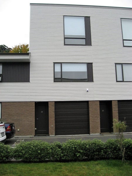 21/8 THATCHER CRES, CROFTON DOWNS, WELLINGTON - Carousel 2