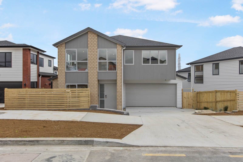 12 Drumnaconagher Road, Flat Bush, Auckland - Carousel 1