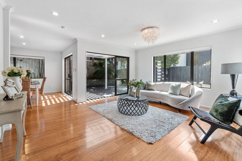 48A Asquith Avenue, Mount Albert, Auckland - Carousel 2