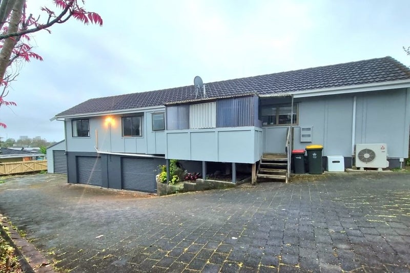 5 Rotoma Rise, Clover Park, Auckland - Carousel 1