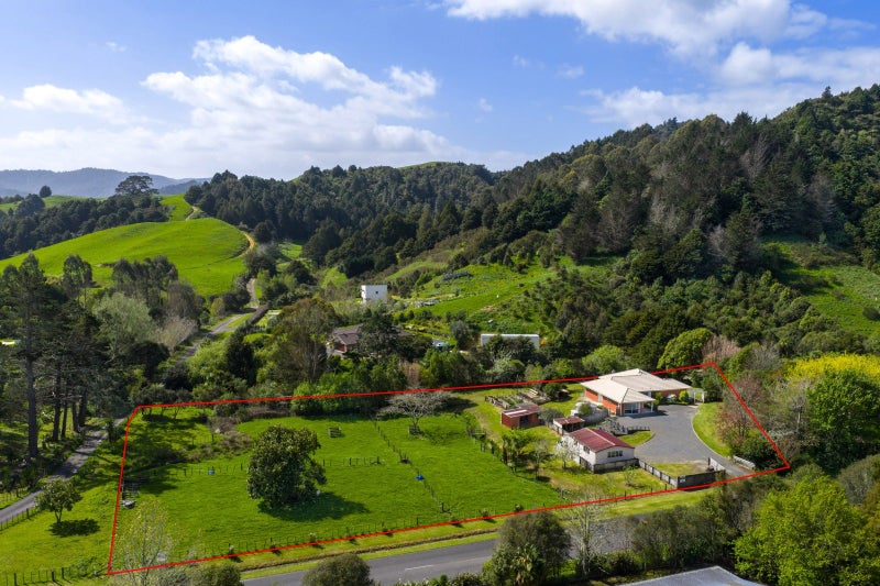 1058 Old Mountain Road, Waitetuna, Raglan - Carousel 1