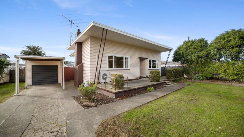 218 Wainui Road, Kaiti, Gisborne - Carousel 1