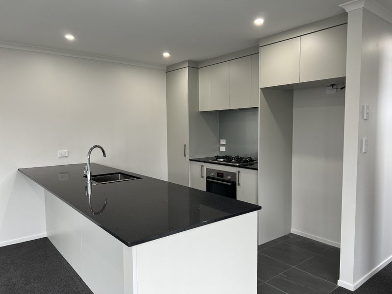 1/1 North Ridge Drive, Rototuna North, Hamilton - Carousel 2