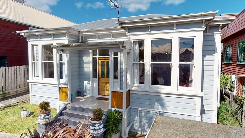 10 Dawson Street, Berhampore, Wellington - Carousel 1