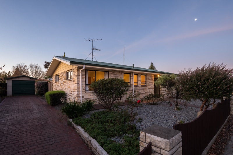 2 Horne Place, Springlands, Blenheim - Carousel 1