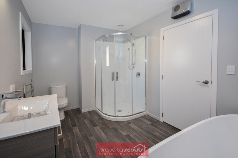 6 Tate Crescent, Green Island, Dunedin - Carousel 17