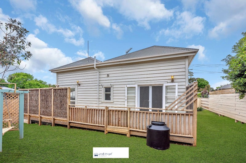 31 Riverview Road, Panmure, Auckland - Carousel 2