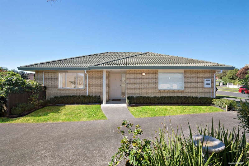 1/21 Mission View Drive, Northpark, Auckland - Carousel 1