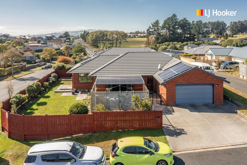 1 Westgate, Corstorphine, Dunedin - Carousel 2