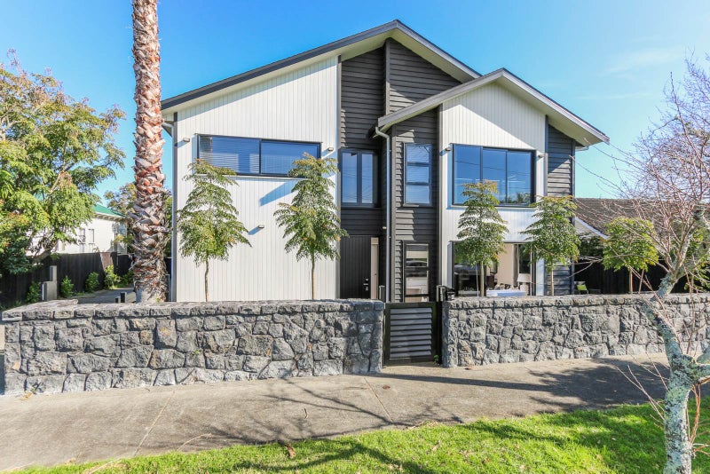 54A Greenpark Road, Penrose, Auckland - Carousel 1