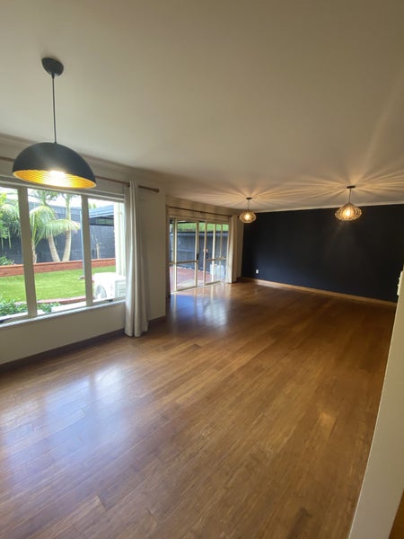 30 Temuka Gardens, Blockhouse Bay, Auckland - Carousel 1