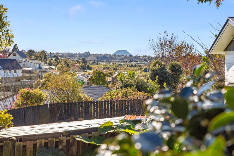 111 Hynds Road, Gate Pa, Tauranga - Carousel 1