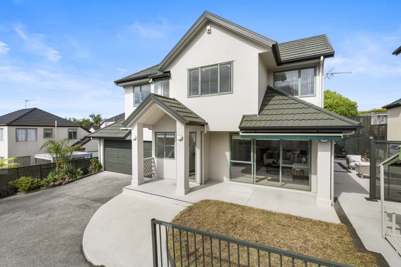 3/82 Ridge Road, Howick, Auckland - Carousel 1