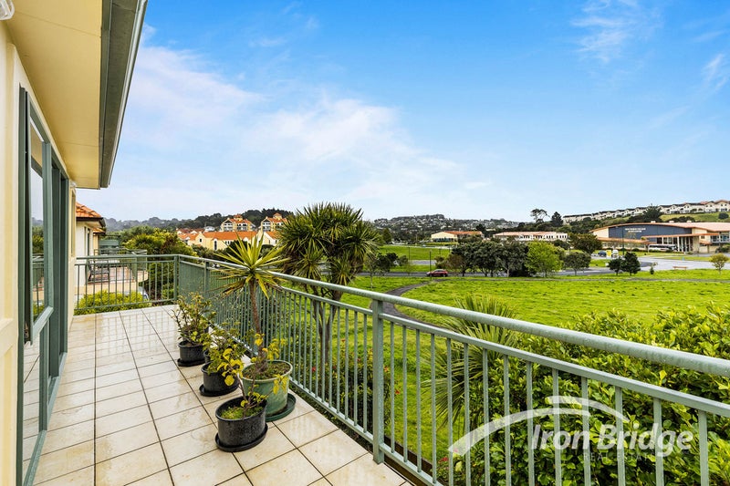 20 Parkwood Crescent, Gulf Harbour, Whangaparaoa - Carousel 2