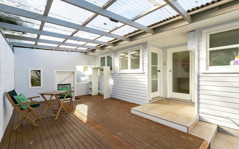 70 Dominion Park Street, Johnsonville, Wellington - Carousel 2