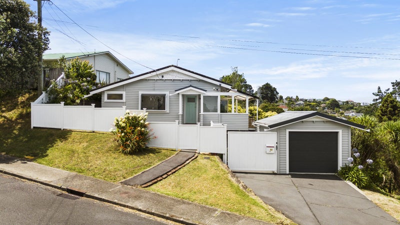 52 Goodall Street, Hillsborough, Auckland - Carousel 1