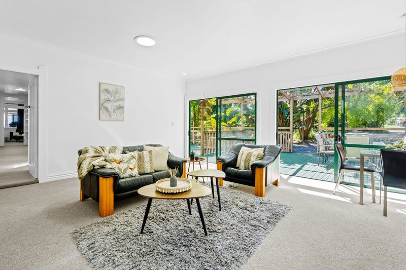 106 Church Road, Kamo - Carousel 1