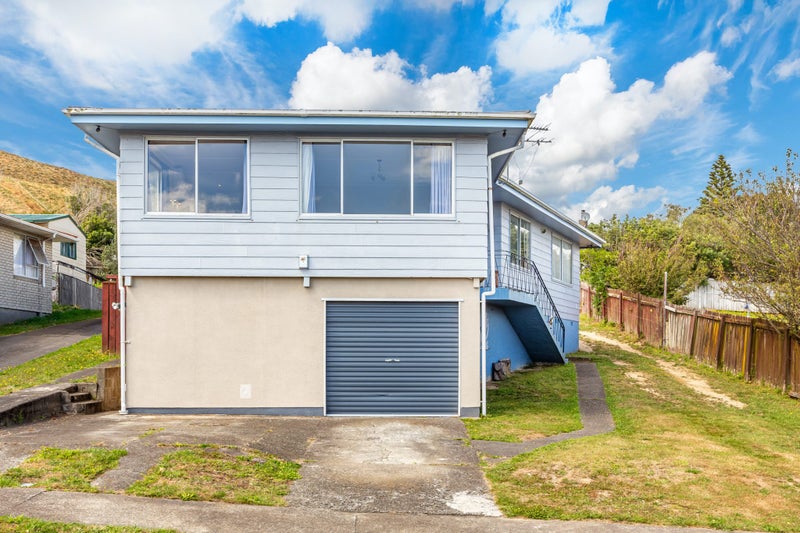 46 Arahura Crescent, Waitangirua, Porirua - Carousel 17