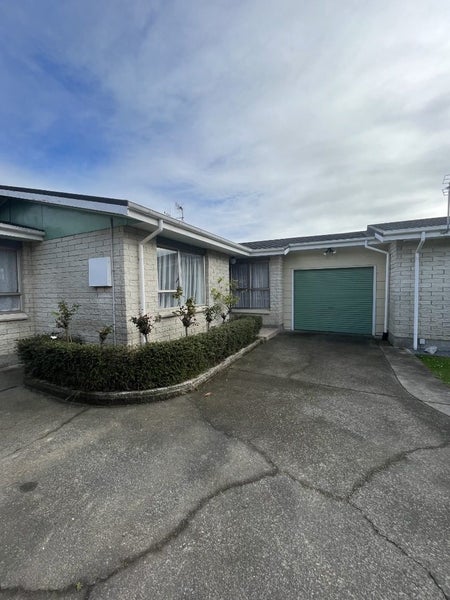1/27 Islington Place, Tamatea, Napier - Carousel 2